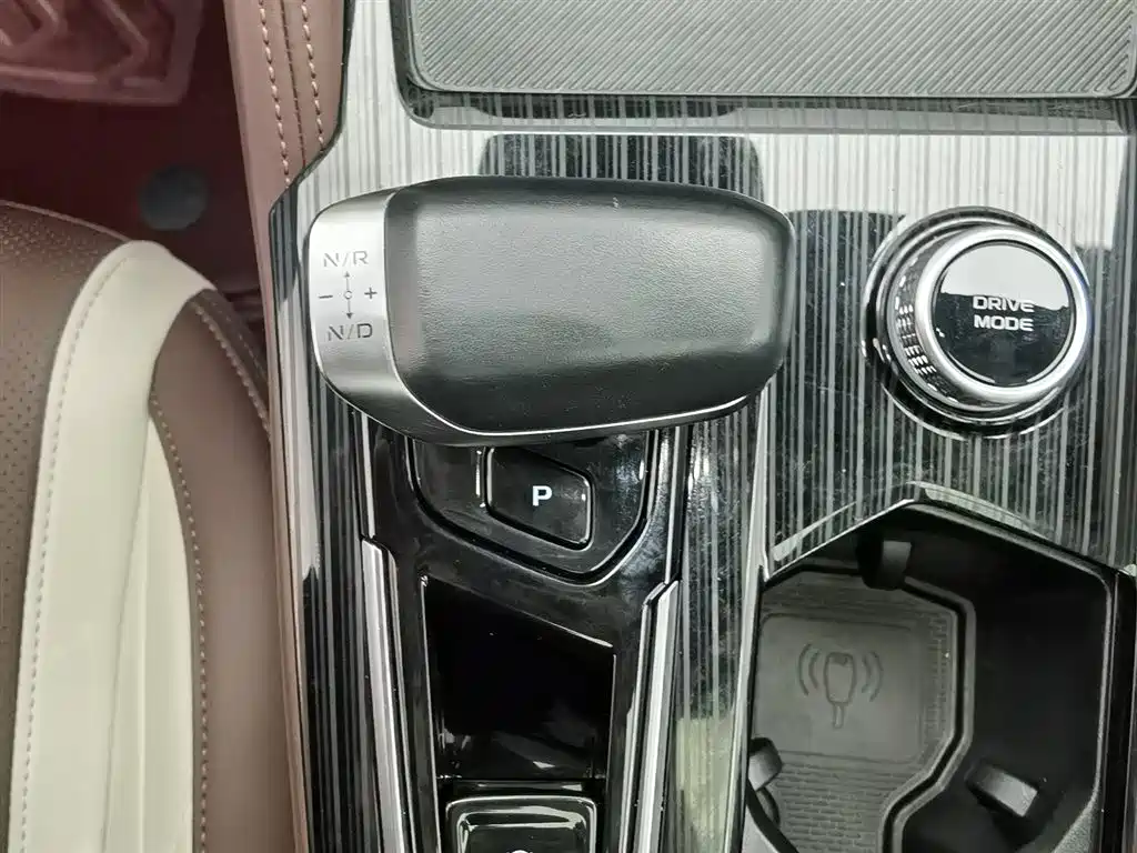 GEELY AUTOMOBILE XINGYUE L