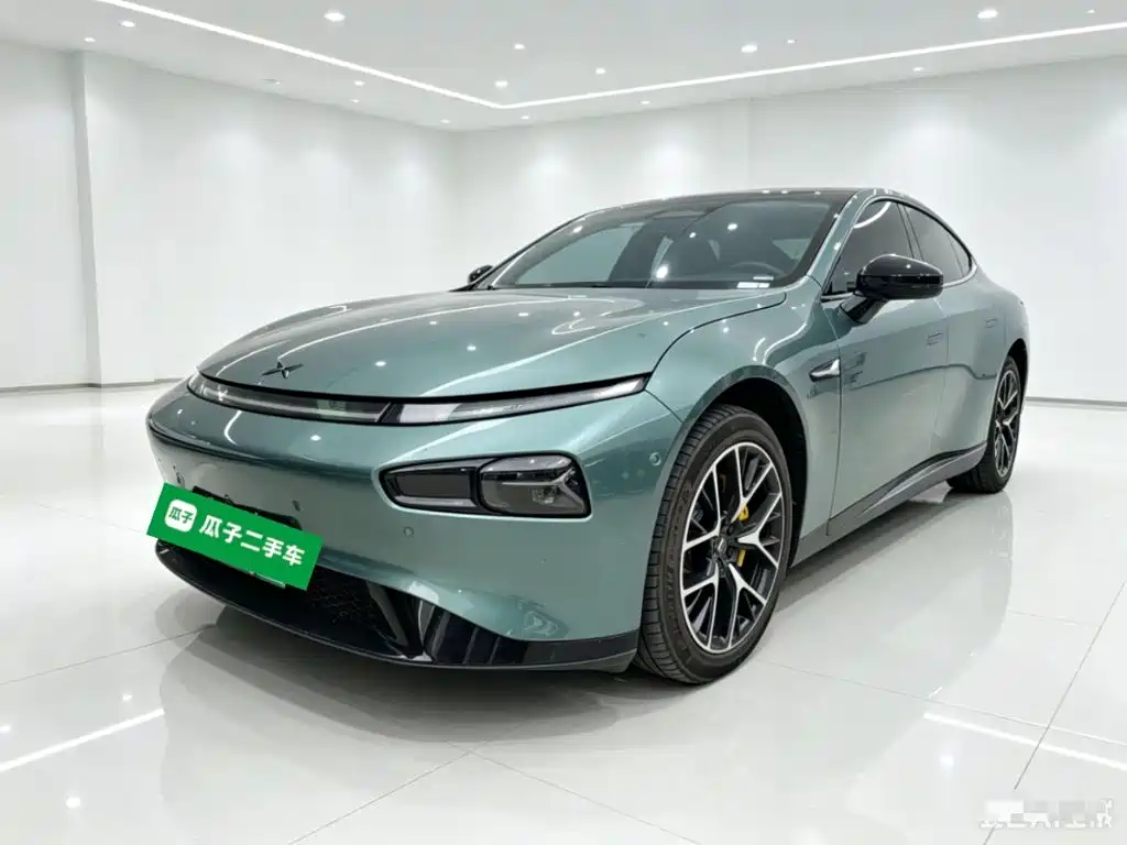 XPeng P7 — миниатюра 2