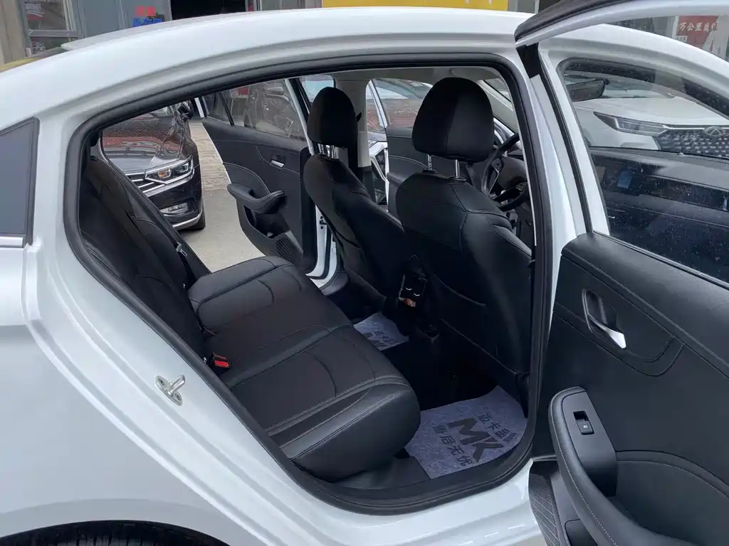 Roewe i5 2023 1.5L CVT Luxury