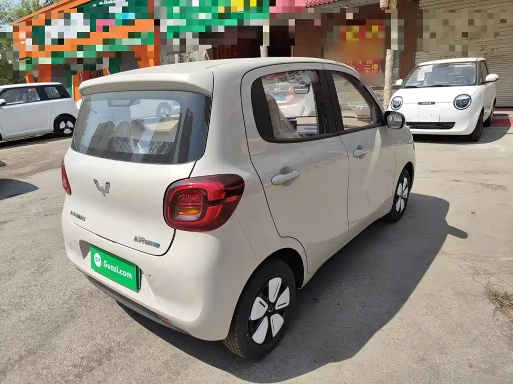 Wuling MINIEV — миниатюра 7