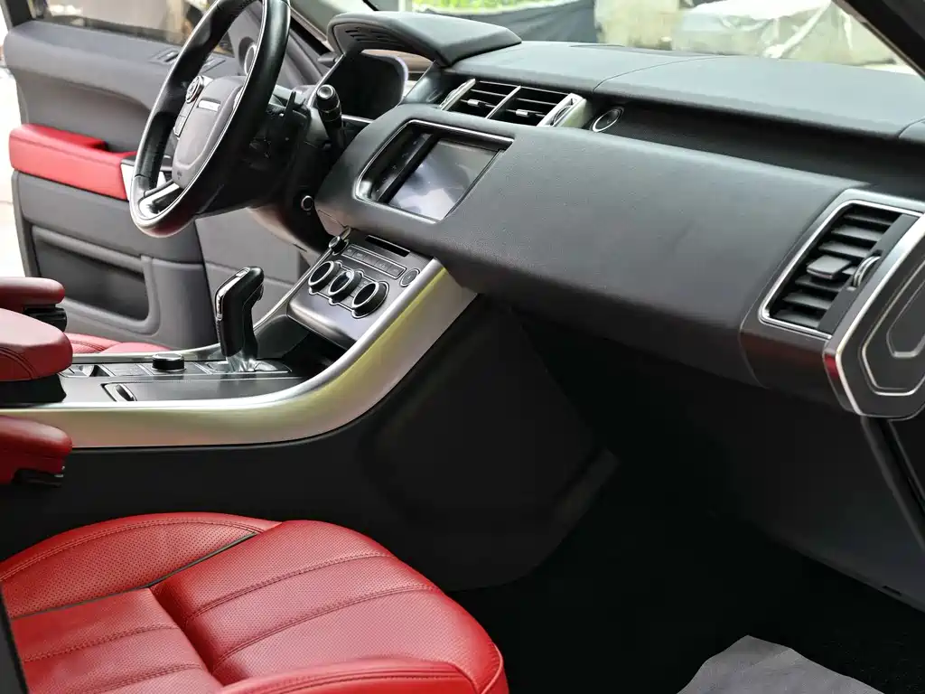Land Rover Sport — миниатюра 8