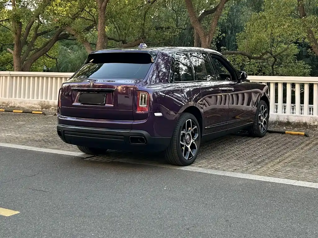ROLLS-ROYCE CULLINAN