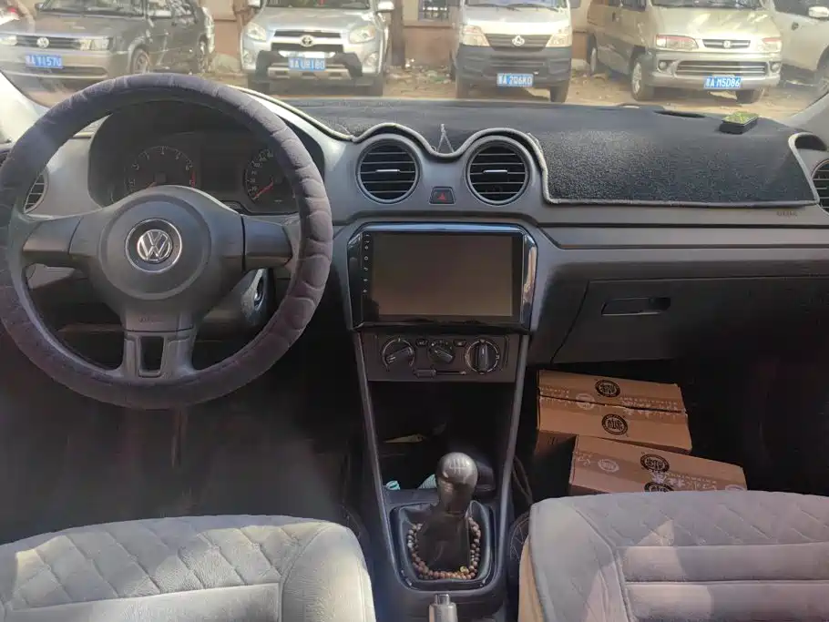 Volkswagen Jetta — миниатюра 12