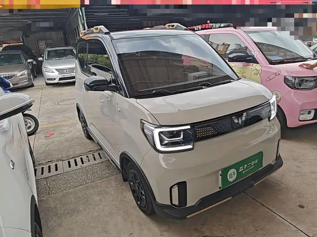 Wuling MINIEV — миниатюра 4