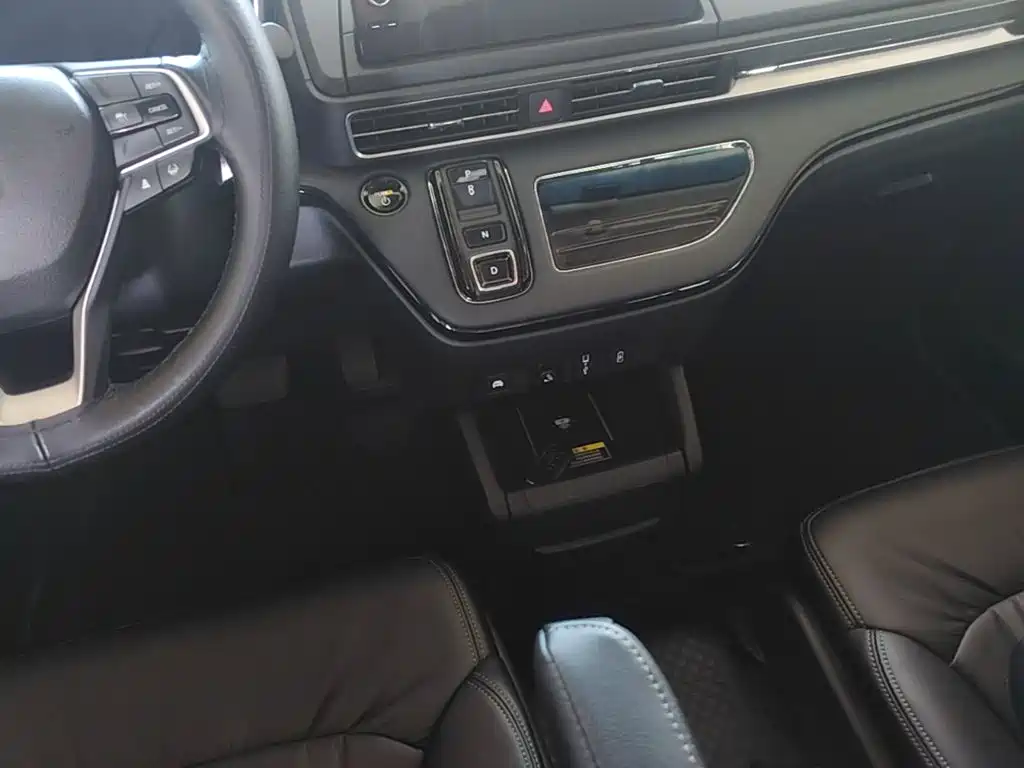 Honda Elysion — миниатюра 14