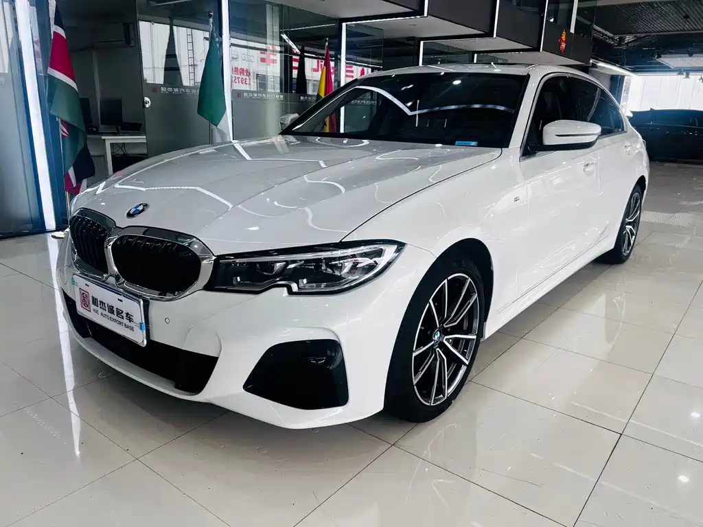 BMW 3 Series 2022