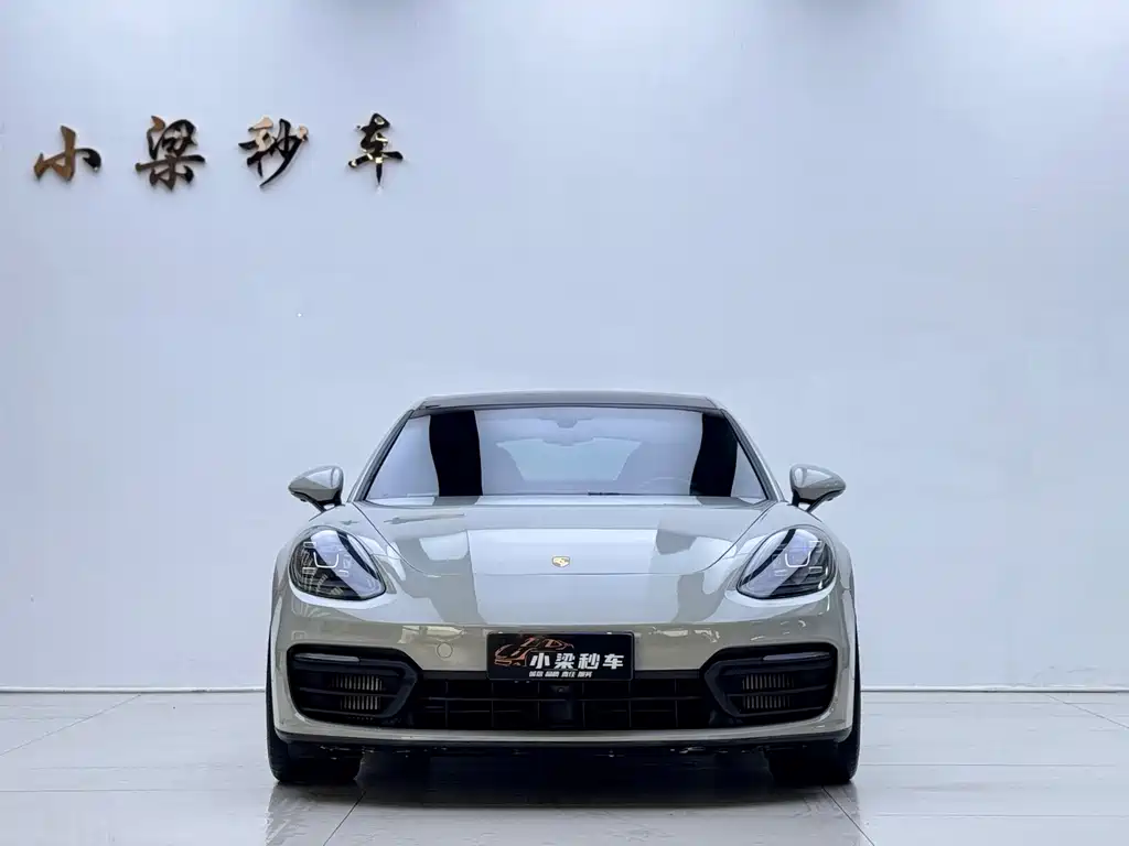 Porsche Panamera - фото 2