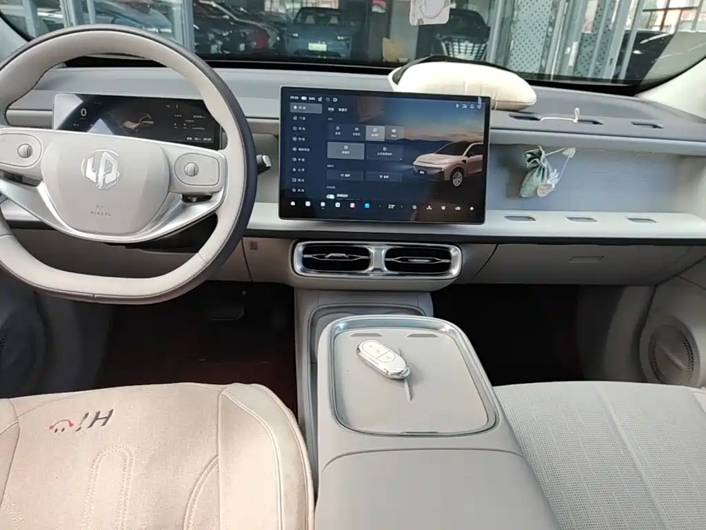 Leapmotor Leapmotor B10 — миниатюра 13