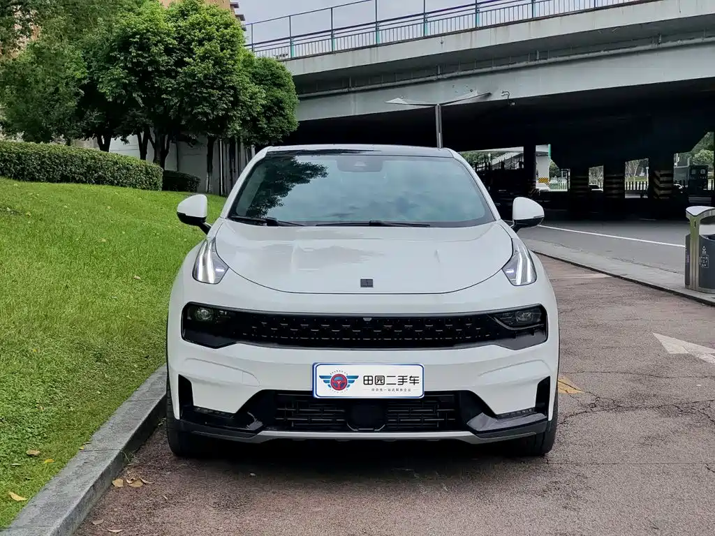 Lynk & Co 05 — миниатюра 2