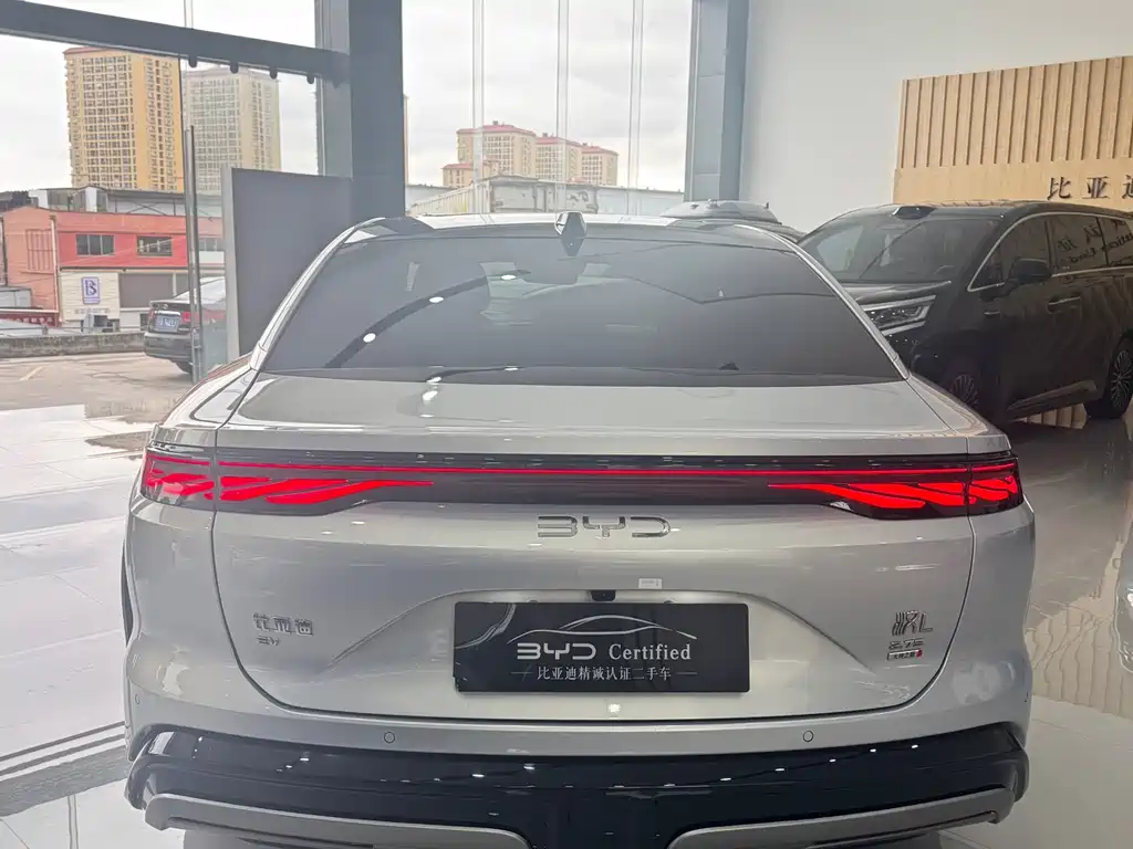 BYD Han L 2025 EV Flagship