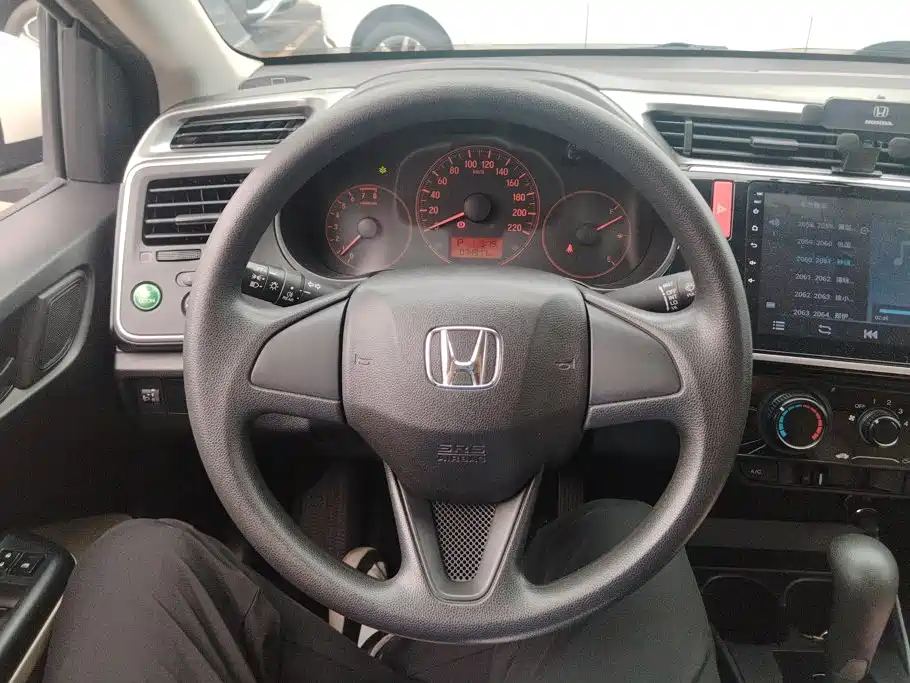 Honda City — миниатюра 15