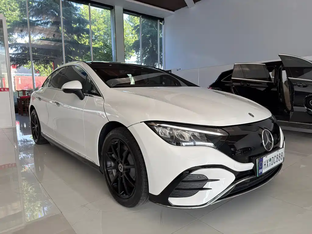 Mercedes-Benz EQE 2022 350