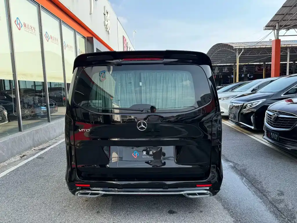 Mercedes-Benz Vito — миниатюра 8