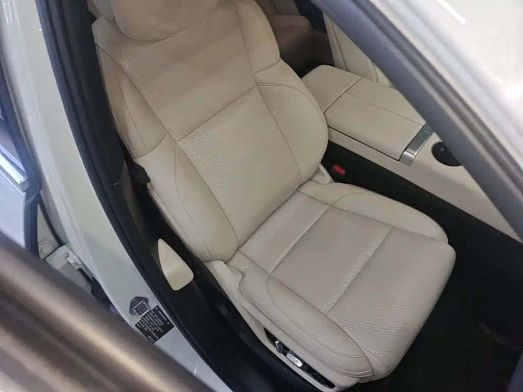 Li Auto Li L7 — миниатюра 20