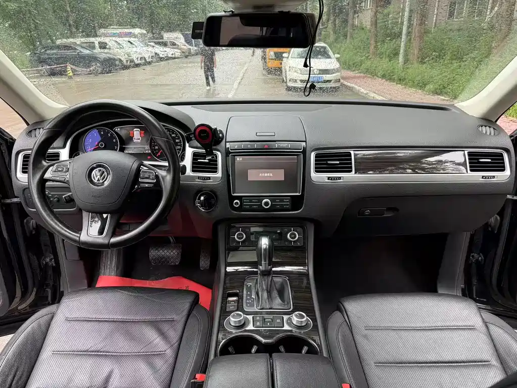 Volkswagen Touareg 2016 3.0TSI