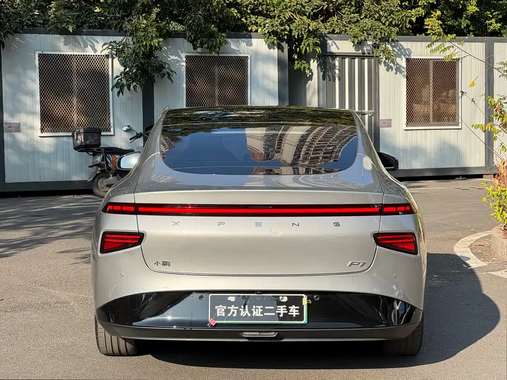 XIAOPENG P7
