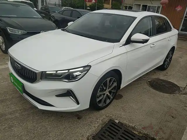 2023 Geely Emgrand