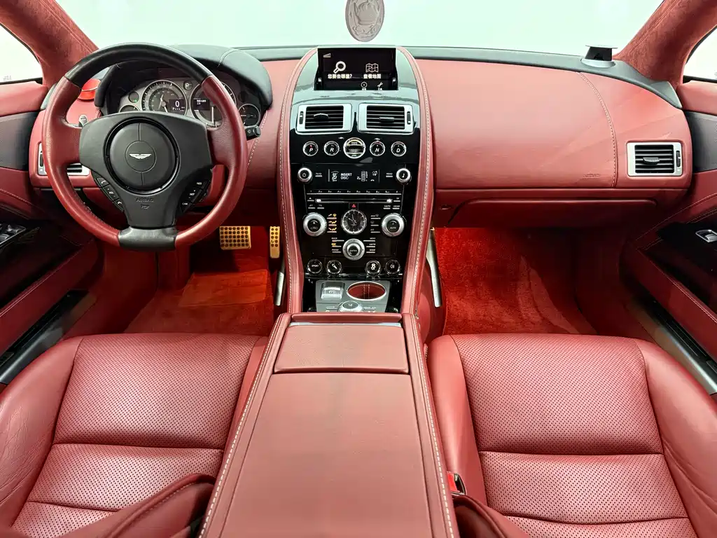 Aston Martin Rapide — миниатюра 24
