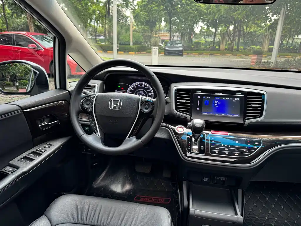 Honda Odyssey — миниатюра 19
