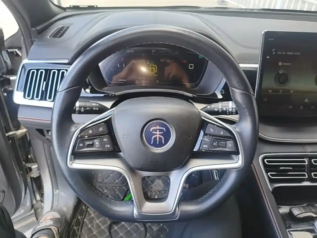 BYD PLUS — миниатюра 11