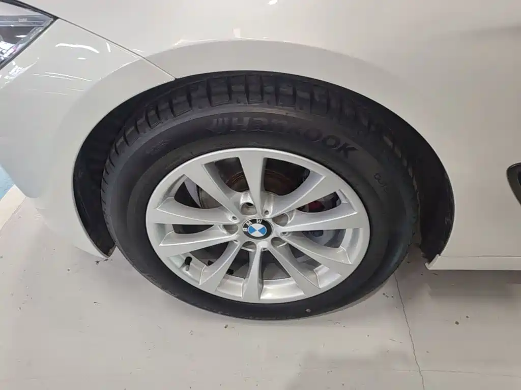 BMW 3 Series GT — миниатюра 23