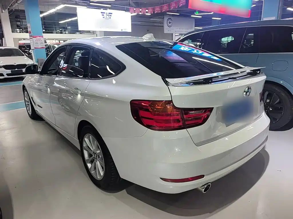 BMW 3 Series GT — миниатюра 5