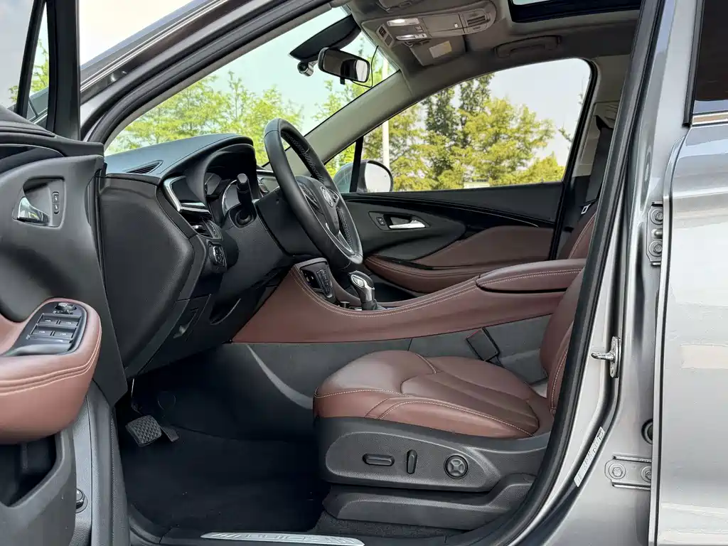 Buick Envision Plus — миниатюра 5