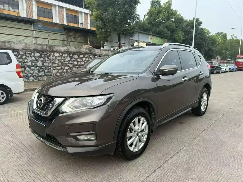 NISSAN QIJUN