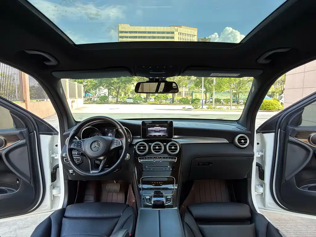 Mercedes-Benz GLC — миниатюра 5
