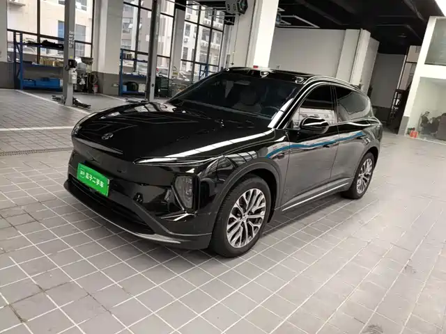 2024 Nio ES6