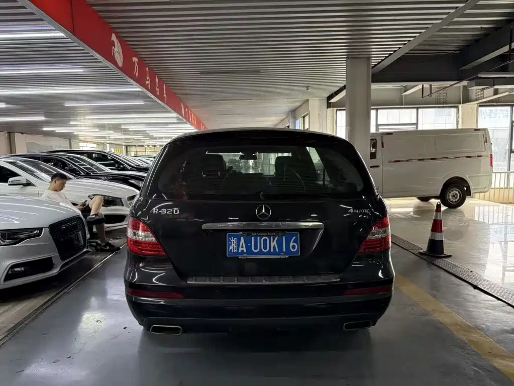 Mercedes-Benz R-Class — миниатюра 8