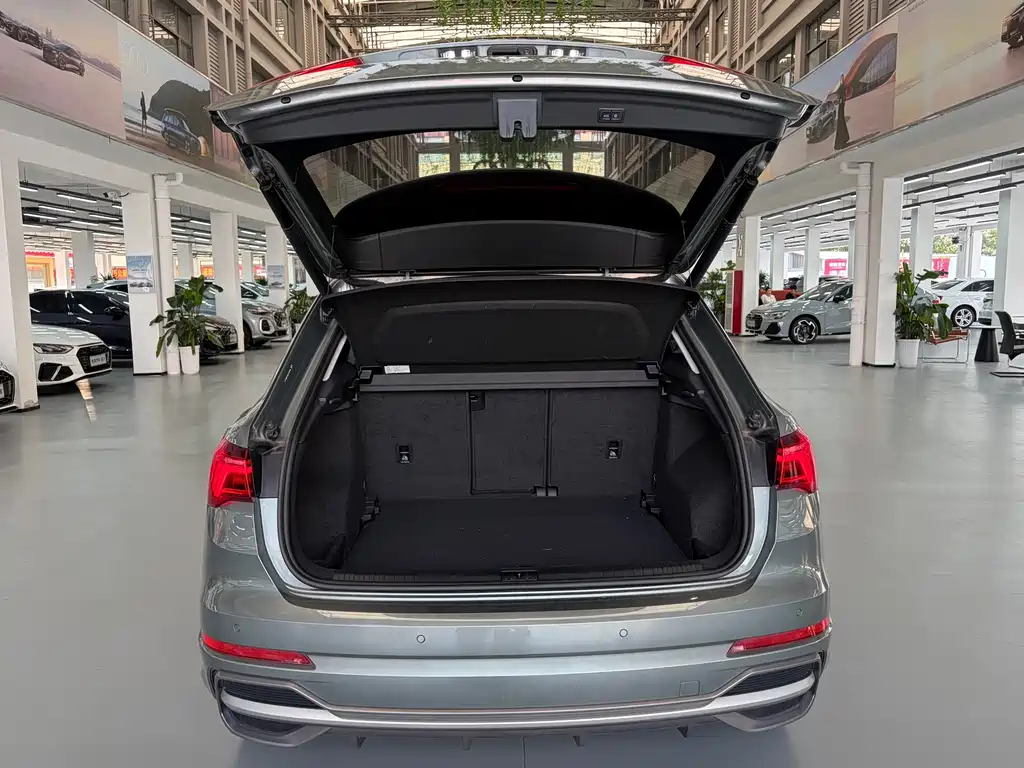 Audi Q3 — миниатюра 7