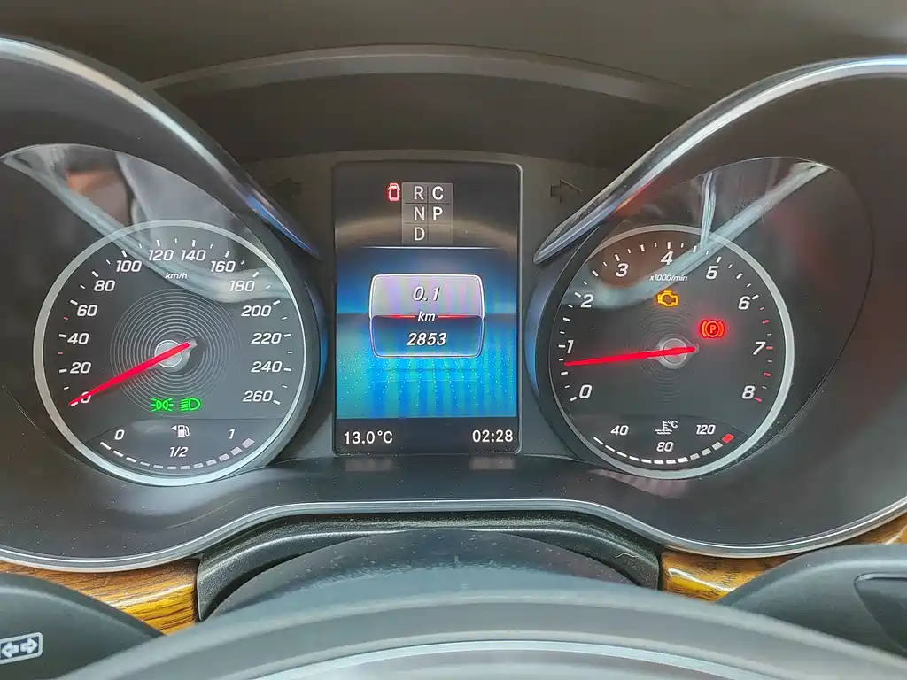 MERCEDES-BENZ V CLASS