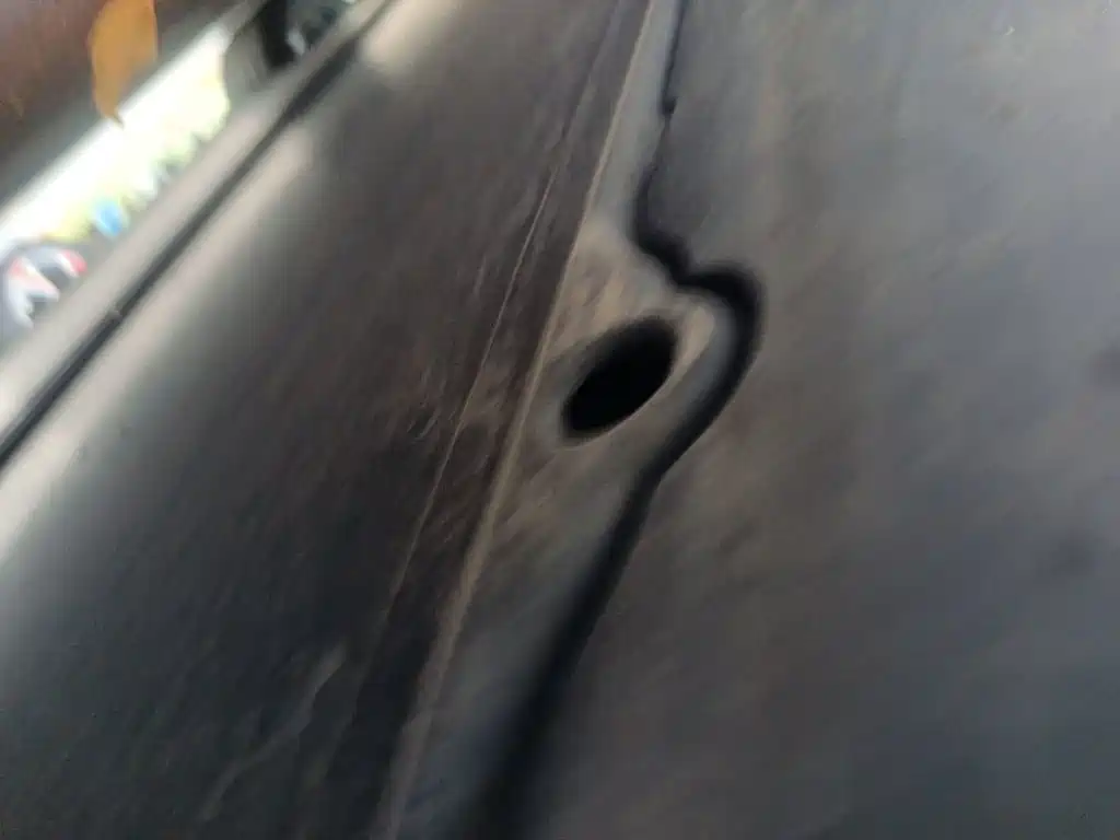 Tesla Model 3 — миниатюра 16