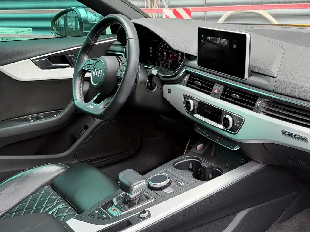 Audi S4 — миниатюра 9