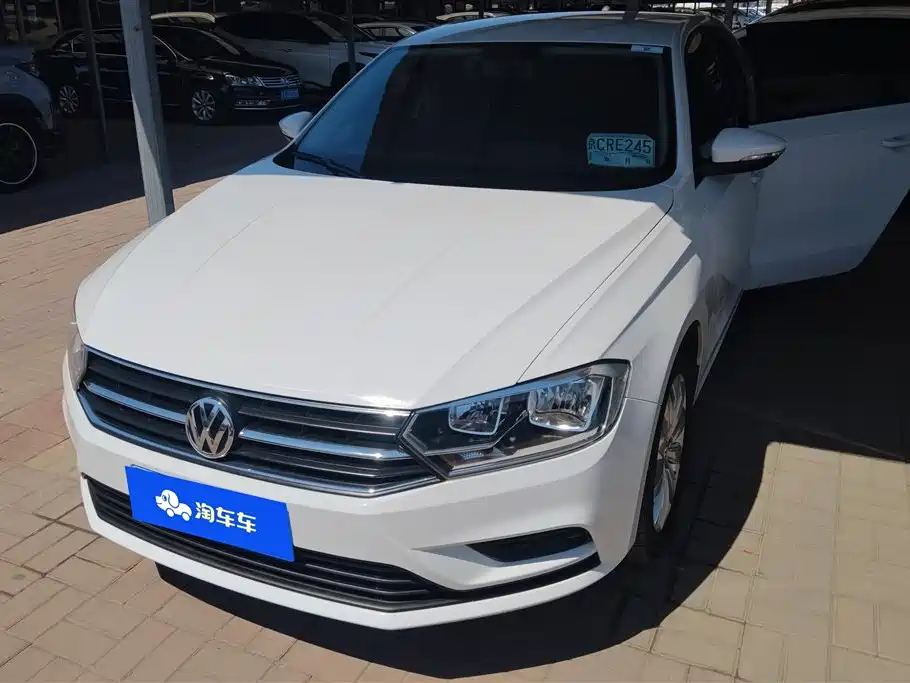 Volkswagen Bora 2021