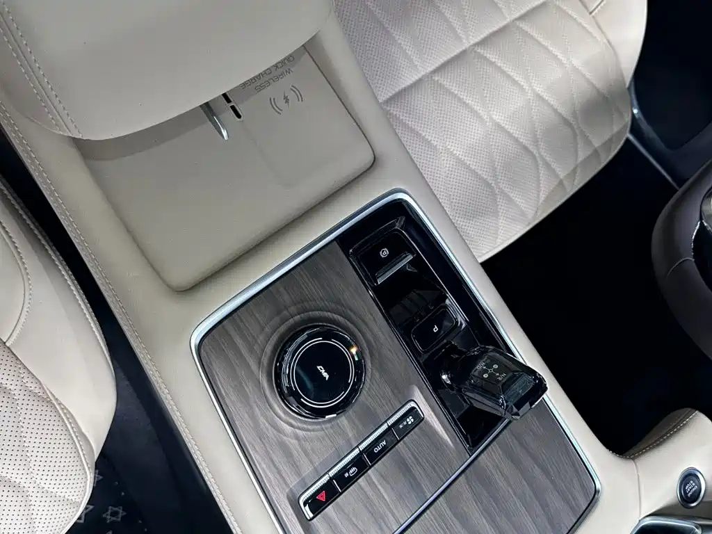 Geely Xingyue L — миниатюра 17