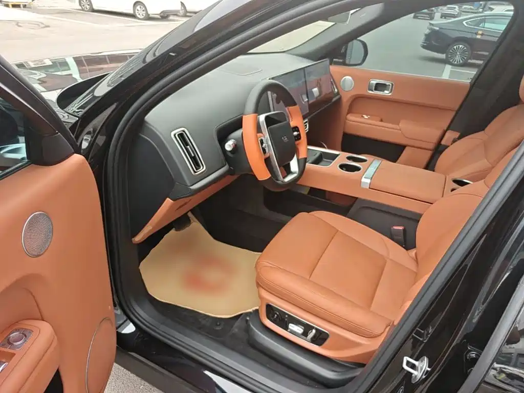 Li Auto Li L8 — миниатюра 16