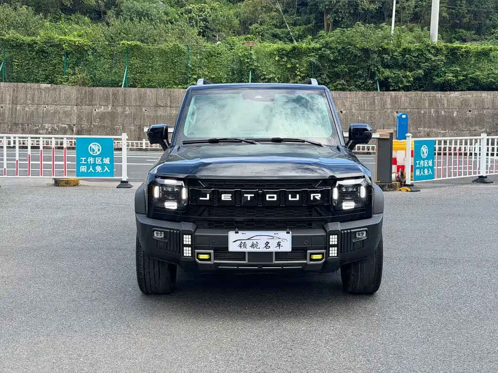Jetour Traveller