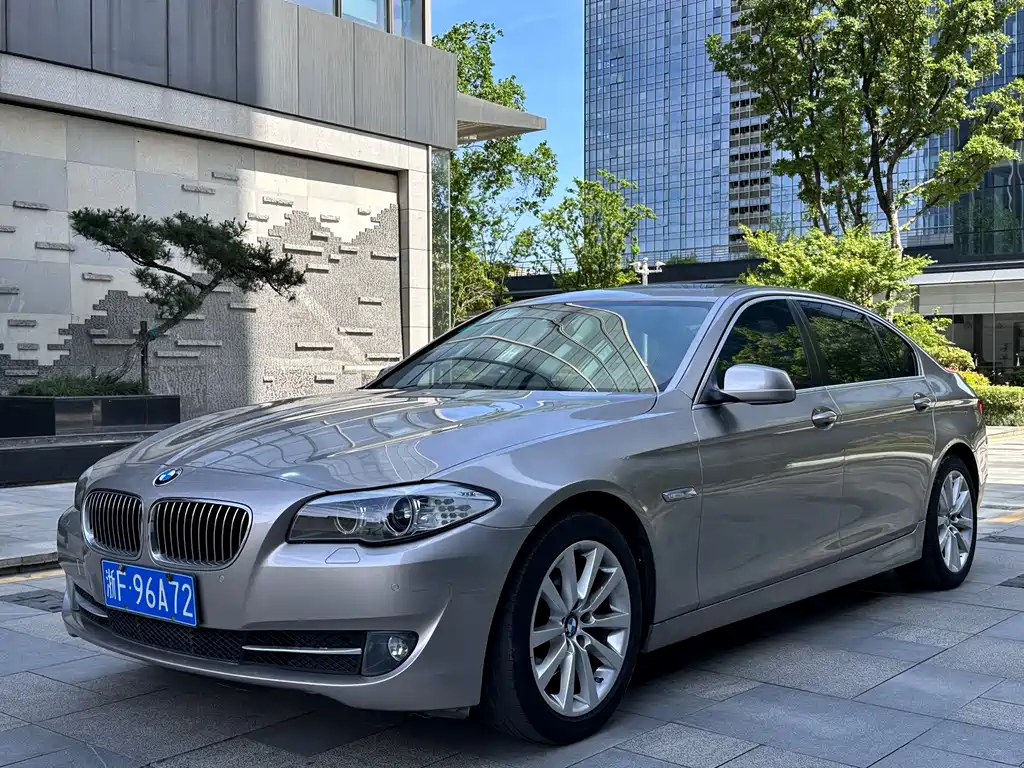 BMW 5 Series 2012