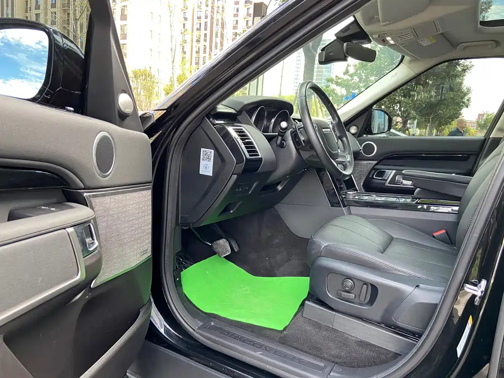 Land Rover Discovery — миниатюра 9