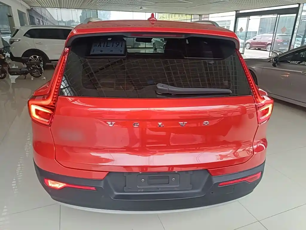 Volvo XC40 — миниатюра 6