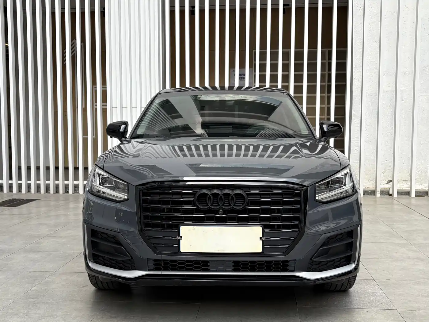 Audi Q2L