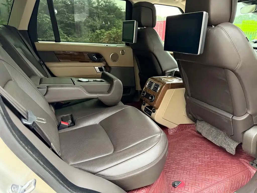 Land Rover Range Rover — миниатюра 12