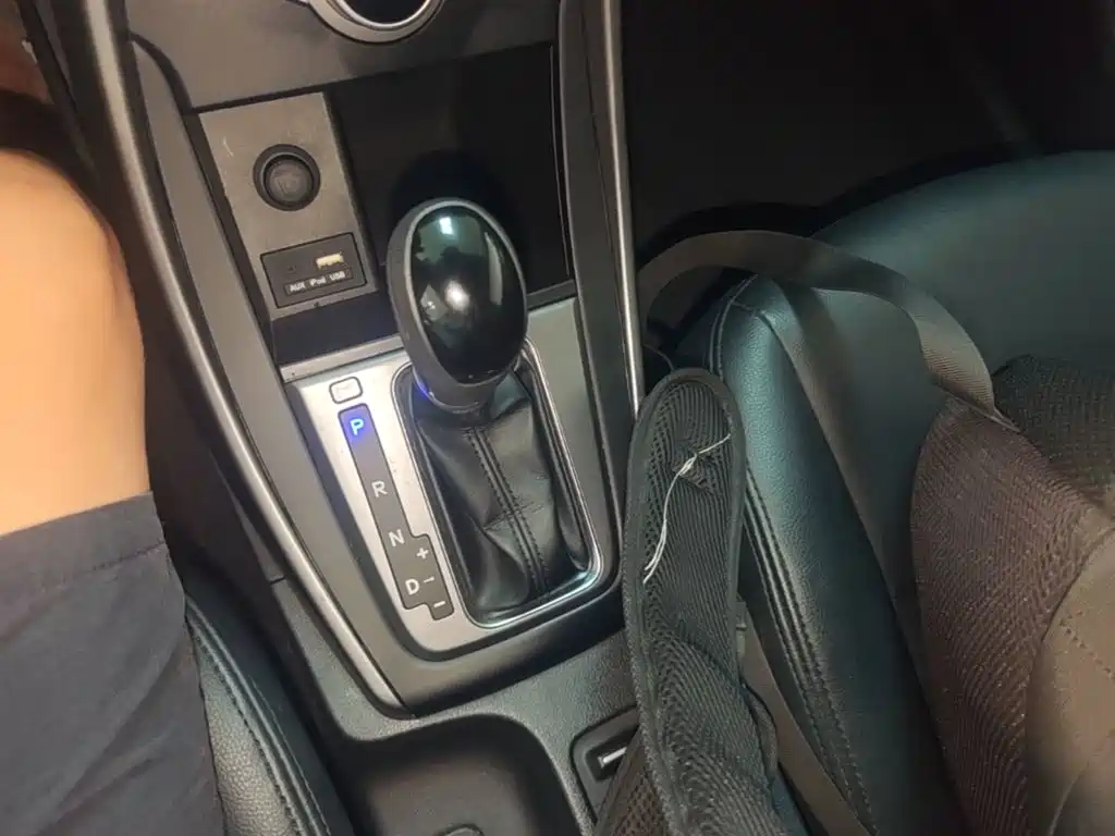 Hyundai Elantra Langdong — миниатюра 14