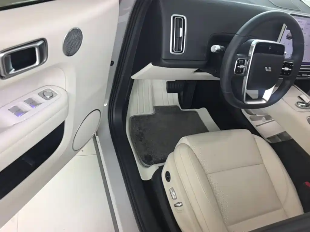 Li Auto Li L6 — миниатюра 16