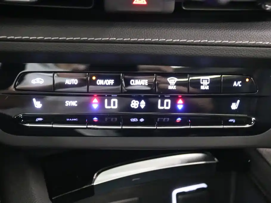 Buick Envision Plus — миниатюра 9