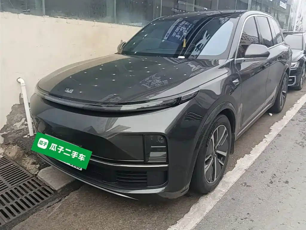 Li Auto Li L8 2024