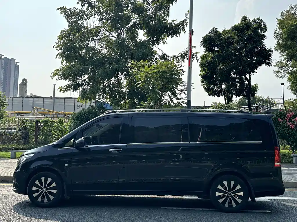 Mercedes-Benz Vito — миниатюра 4