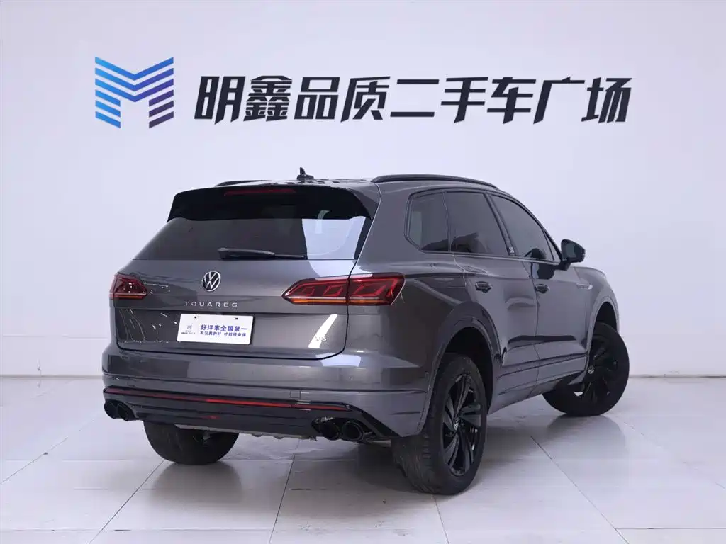 Volkswagen Touareg 2022 3.0TSI Sport
